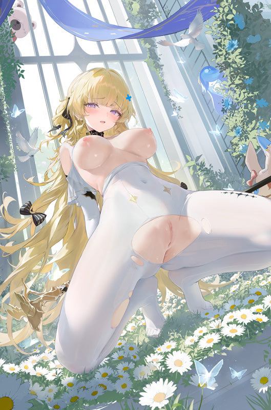 Phoebe Tapestry —— Daisy & Reverie
